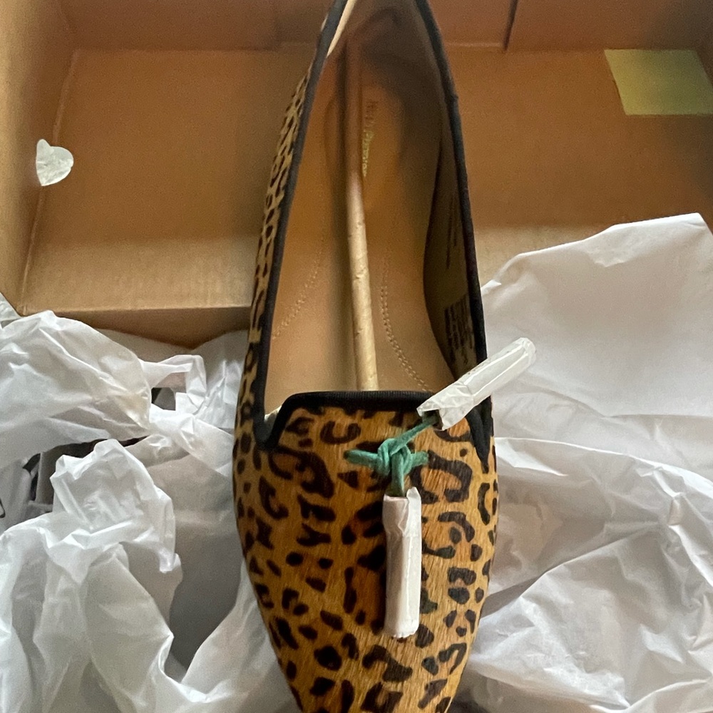 Brand New Leopard print loafer